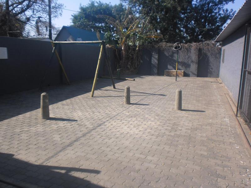To Let 1 Bedroom Property for Rent in Gezina Gauteng
