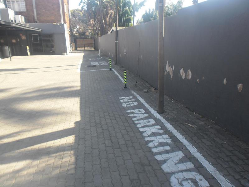 To Let 1 Bedroom Property for Rent in Gezina Gauteng