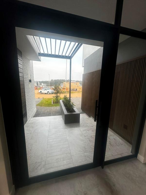 4 Bedroom Property for Sale in Fountainbrook Estate Gauteng