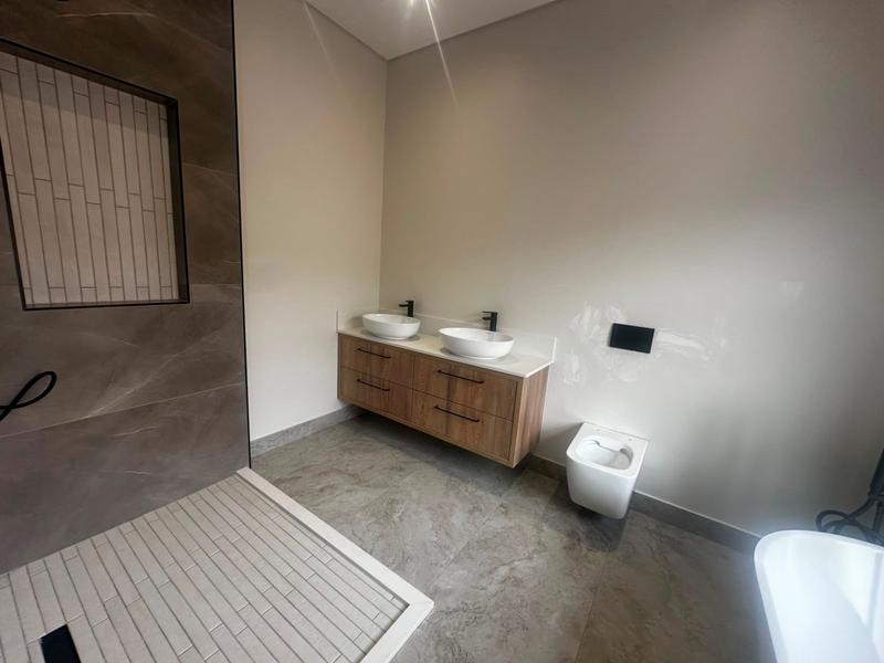4 Bedroom Property for Sale in Fountainbrook Estate Gauteng