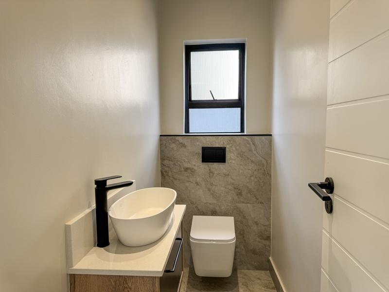 4 Bedroom Property for Sale in Fountainbrook Estate Gauteng