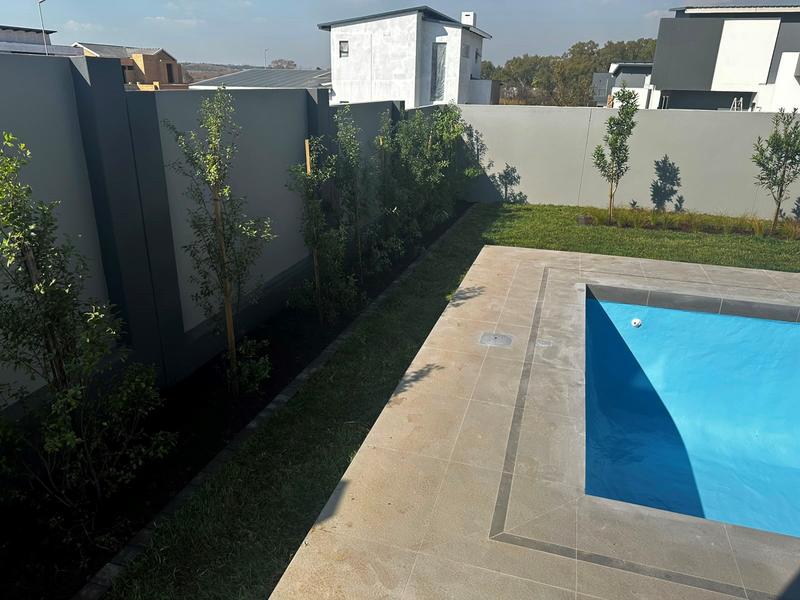 4 Bedroom Property for Sale in Fountainbrook Estate Gauteng