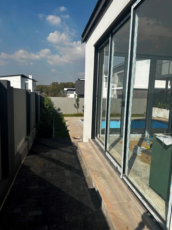 4 Bedroom Property for Sale in Fountainbrook Estate Gauteng