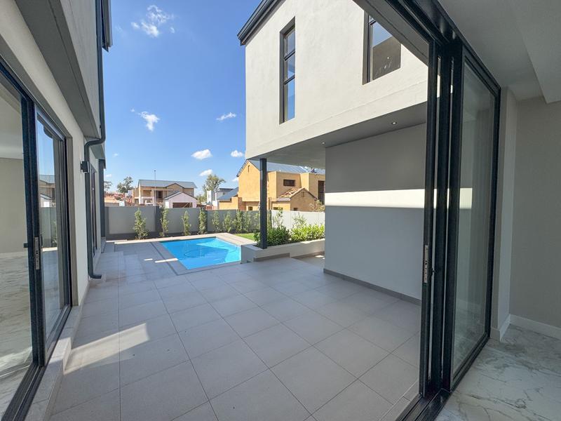 4 Bedroom Property for Sale in Fountainbrook Estate Gauteng
