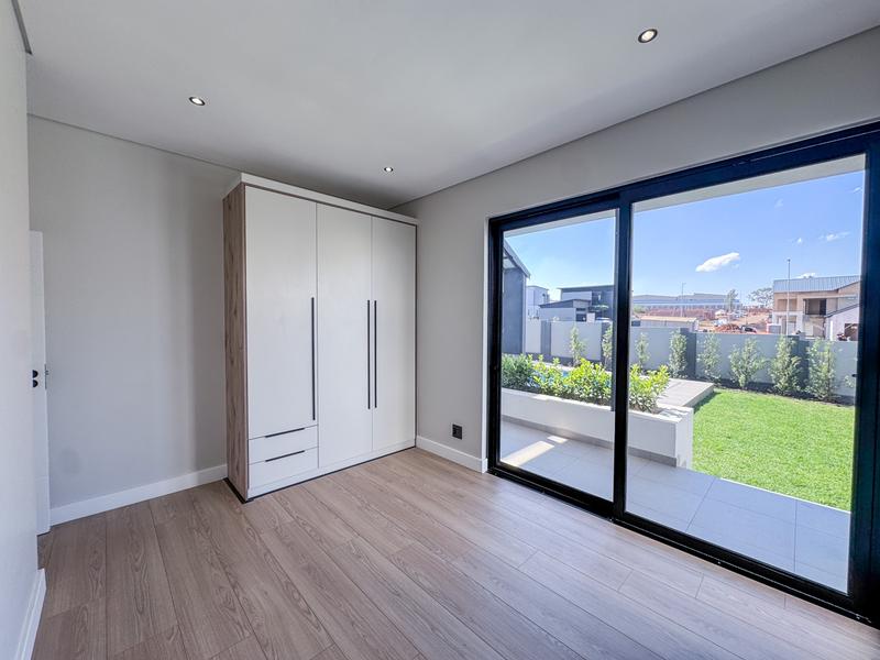4 Bedroom Property for Sale in Fountainbrook Estate Gauteng