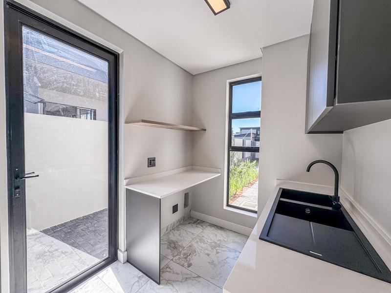 4 Bedroom Property for Sale in Fountainbrook Estate Gauteng