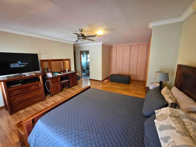 3 Bedroom Property for Sale in Faerie Glen Gauteng