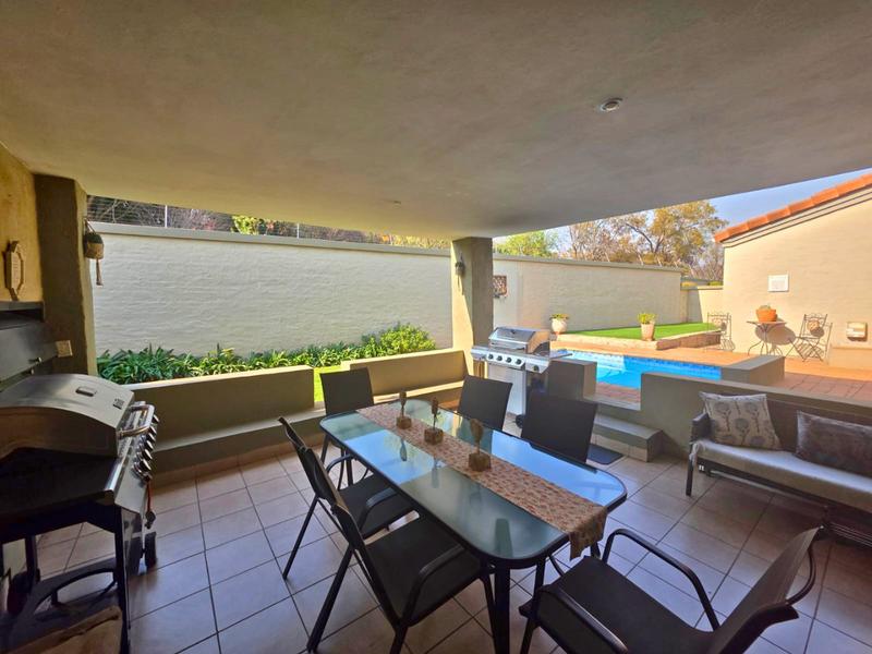 3 Bedroom Property for Sale in Faerie Glen Gauteng