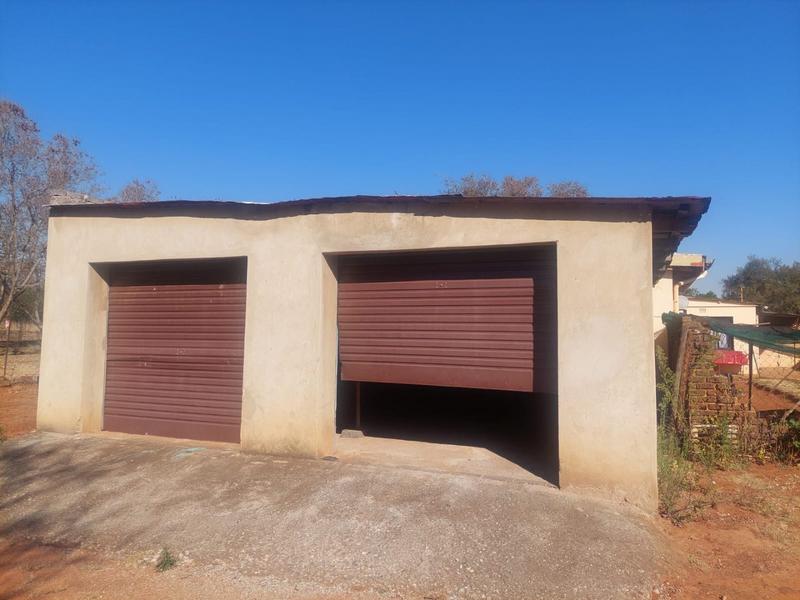 4 Bedroom Property for Sale in Zuurbekom Gauteng