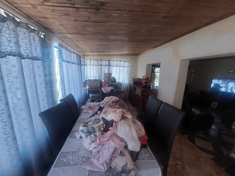 4 Bedroom Property for Sale in Zuurbekom Gauteng