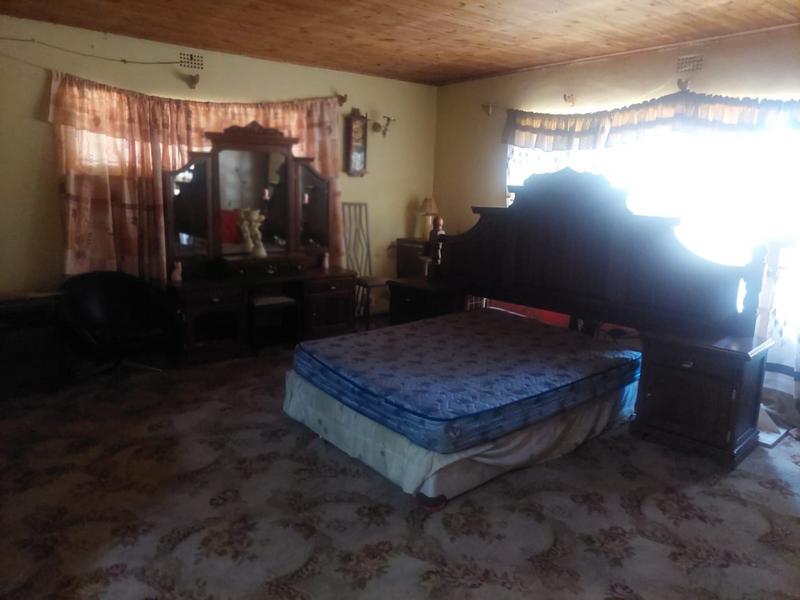 4 Bedroom Property for Sale in Zuurbekom Gauteng