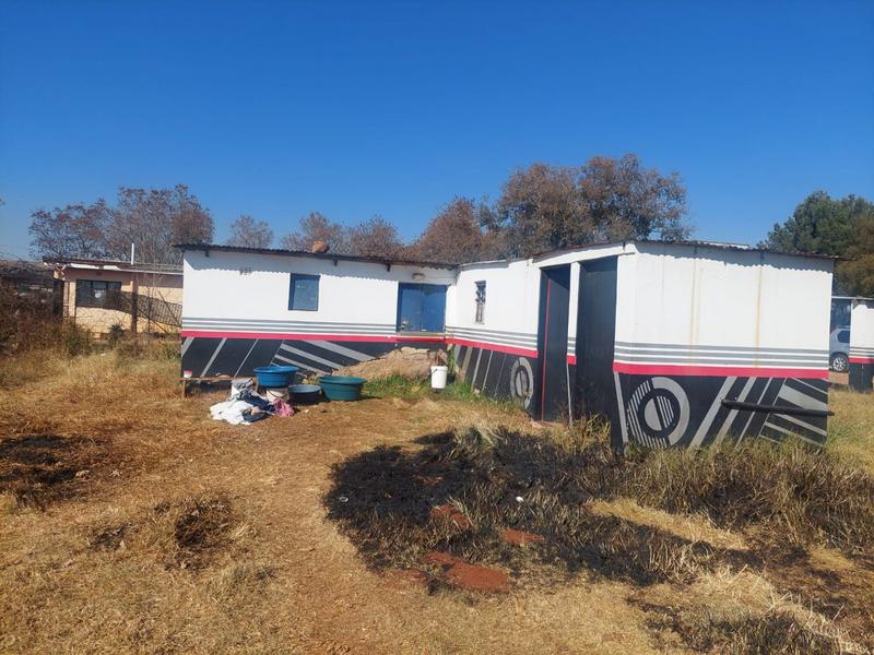 4 Bedroom Property for Sale in Zuurbekom Gauteng