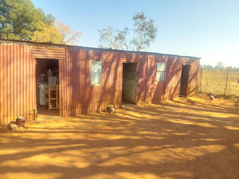 4 Bedroom Property for Sale in Zuurbekom Gauteng
