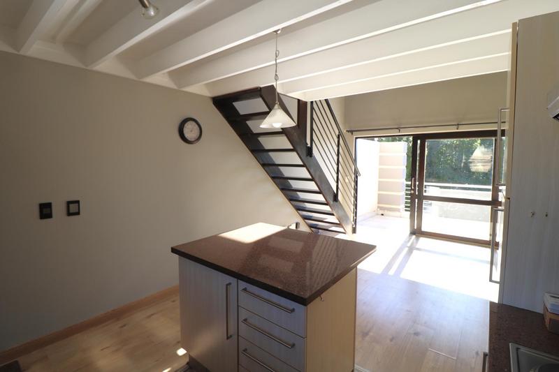 1 Bedroom Property for Sale in Lonehill Gauteng
