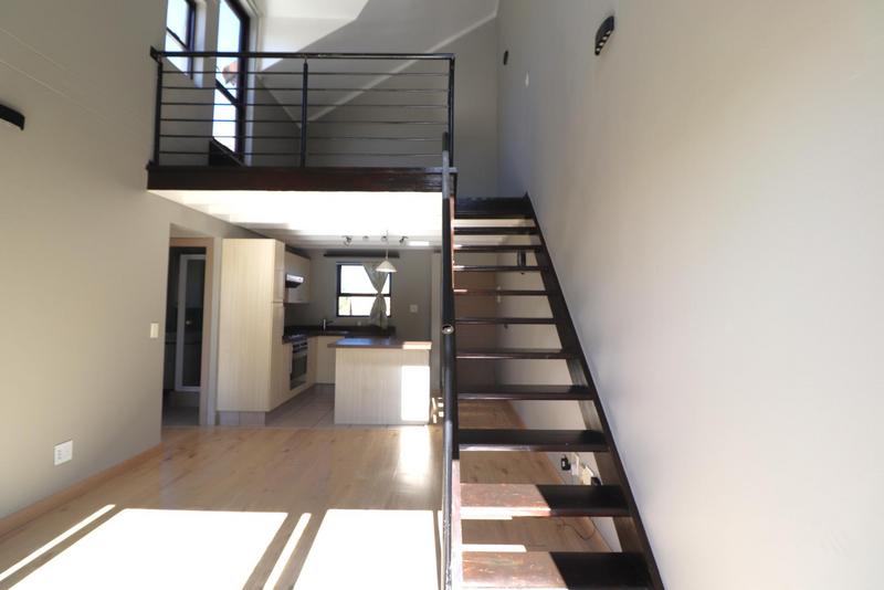 1 Bedroom Property for Sale in Lonehill Gauteng