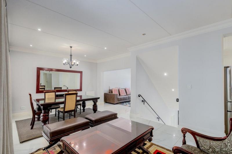 To Let 3 Bedroom Property for Rent in Bryanston Gauteng