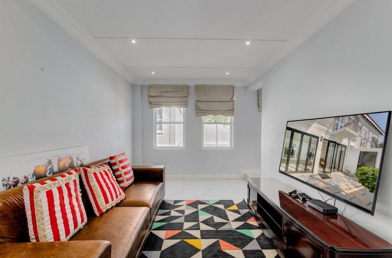 To Let 3 Bedroom Property for Rent in Bryanston Gauteng