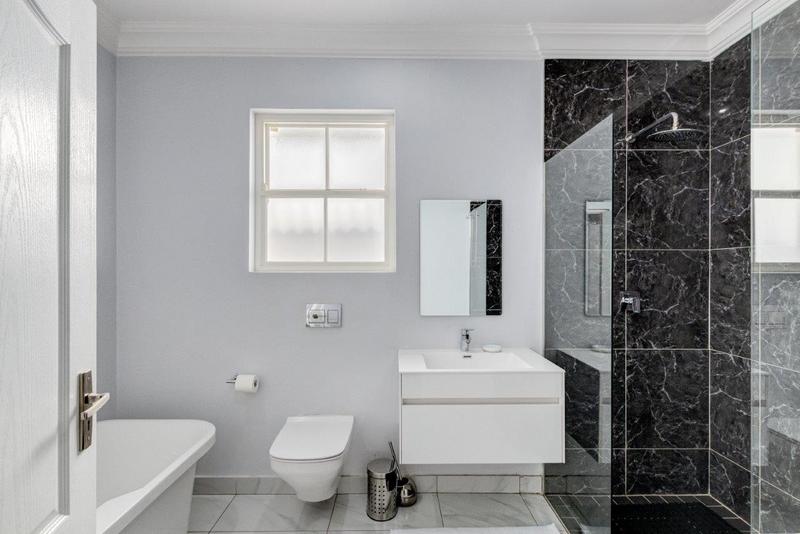 To Let 3 Bedroom Property for Rent in Bryanston Gauteng