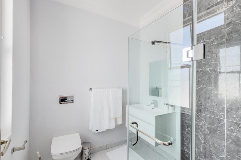 To Let 3 Bedroom Property for Rent in Bryanston Gauteng