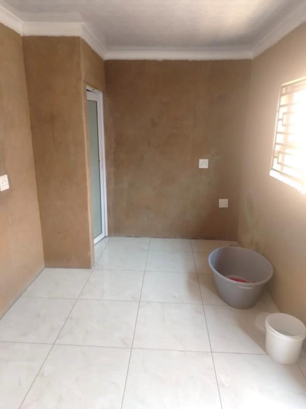 2 Bedroom Property for Sale in Bram Fischerville Gauteng