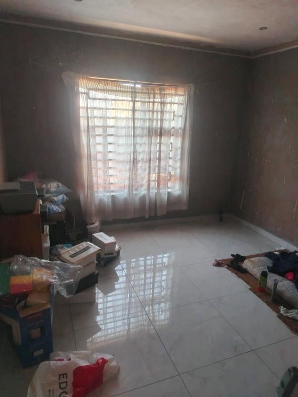 2 Bedroom Property for Sale in Bram Fischerville Gauteng