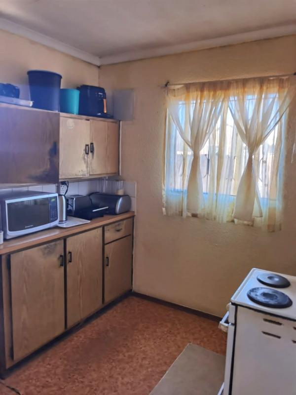 3 Bedroom Property for Sale in Protea Glen Gauteng