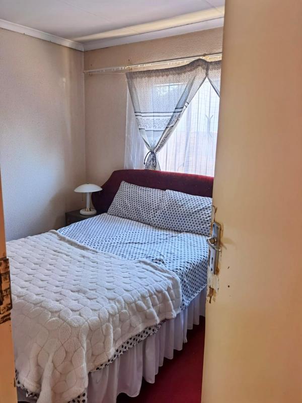 3 Bedroom Property for Sale in Protea Glen Gauteng