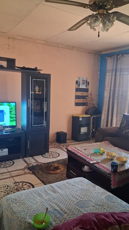 5 Bedroom Property for Sale in Leondale Gauteng