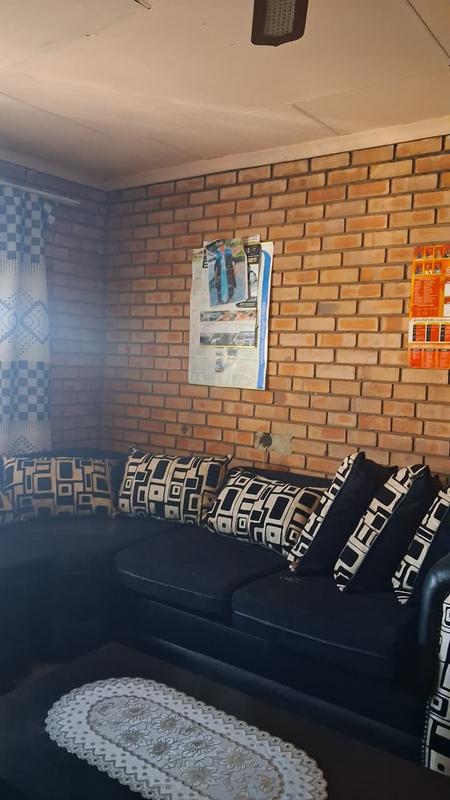 5 Bedroom Property for Sale in Leondale Gauteng