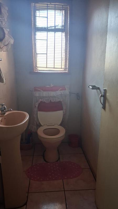 5 Bedroom Property for Sale in Leondale Gauteng