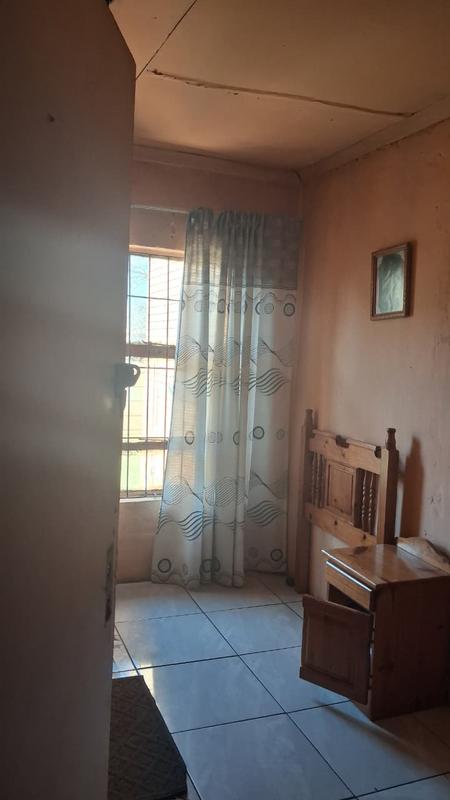 5 Bedroom Property for Sale in Leondale Gauteng