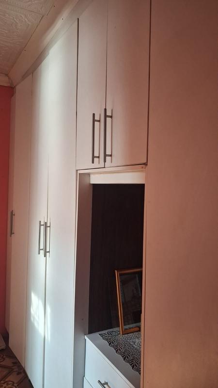 5 Bedroom Property for Sale in Leondale Gauteng