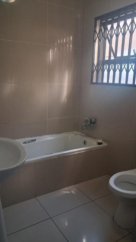3 Bedroom Property for Sale in Siluma View Gauteng