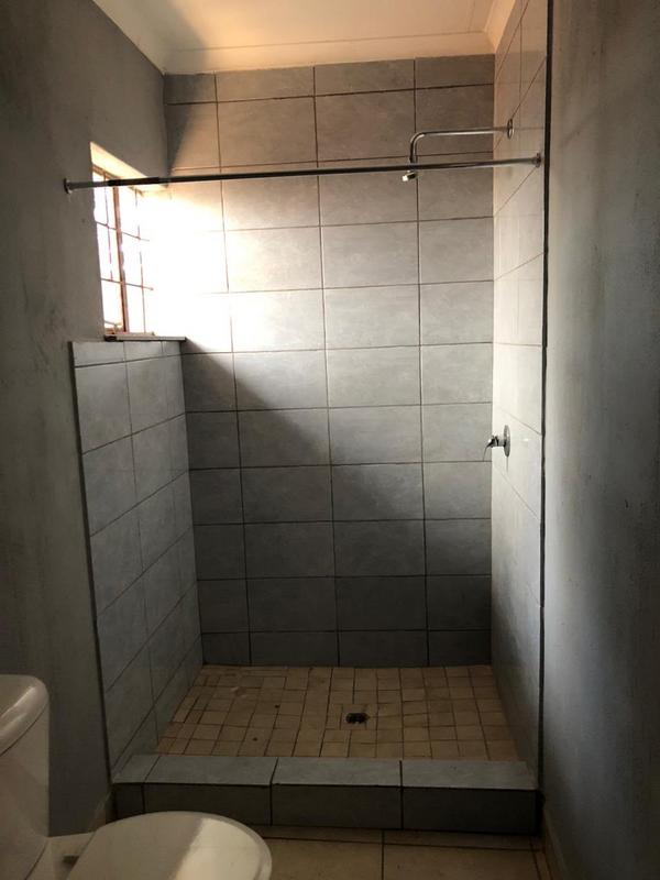 To Let 1 Bedroom Property for Rent in Birch Acres Gauteng