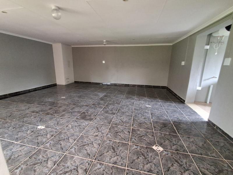 To Let 1 Bedroom Property for Rent in Birch Acres Gauteng