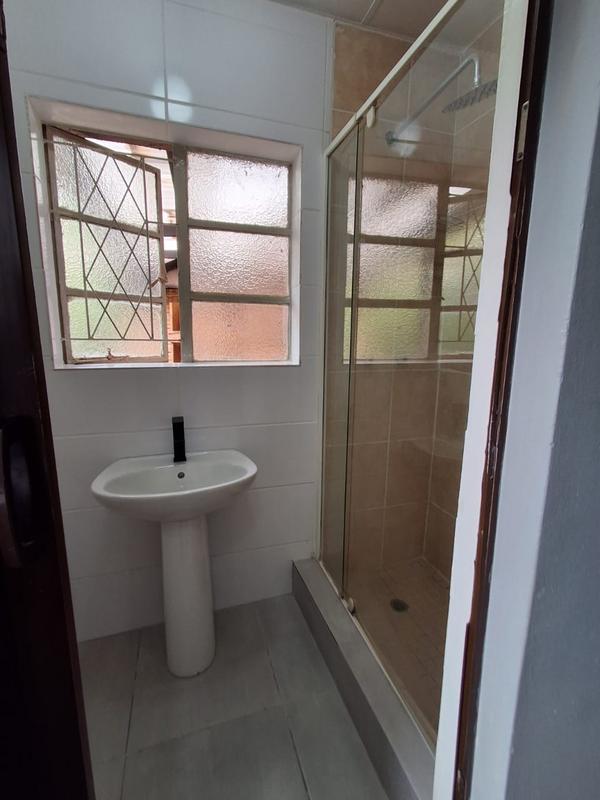 To Let 1 Bedroom Property for Rent in Birch Acres Gauteng
