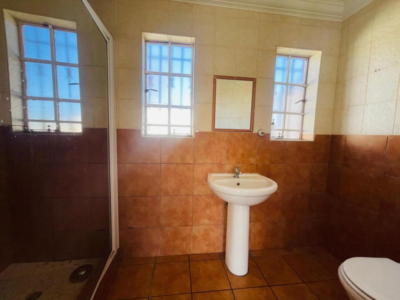 3 Bedroom Property for Sale in Pollak Park Gauteng