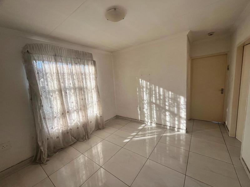 2 Bedroom Property for Sale in Alliance Gauteng