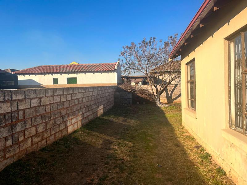 2 Bedroom Property for Sale in Alliance Gauteng