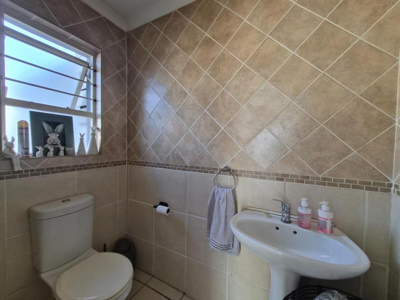 To Let 2 Bedroom Property for Rent in Erasmus Park Gauteng
