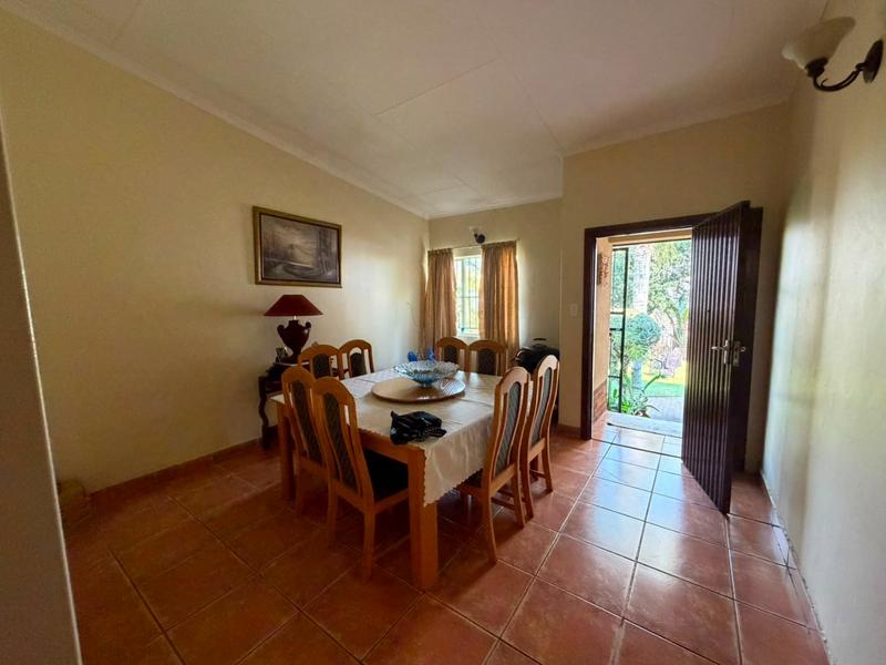 3 Bedroom Property for Sale in Mountain View Gauteng