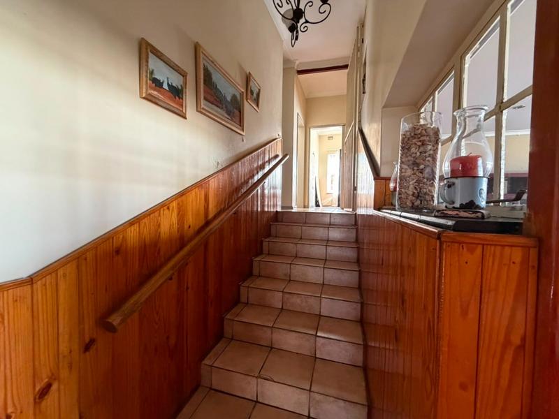 3 Bedroom Property for Sale in Mountain View Gauteng