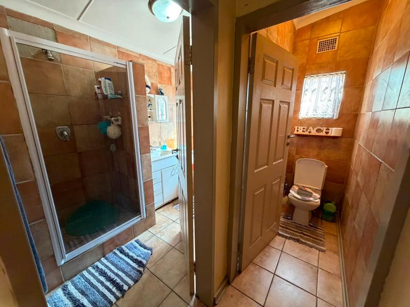 3 Bedroom Property for Sale in Mountain View Gauteng
