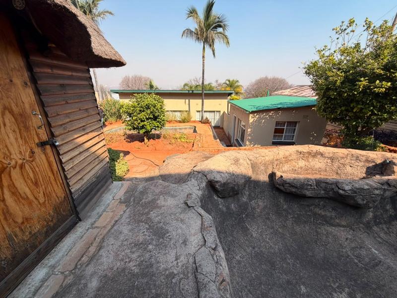 3 Bedroom Property for Sale in Mountain View Gauteng