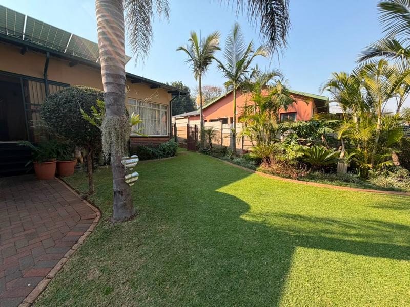 3 Bedroom Property for Sale in Mountain View Gauteng
