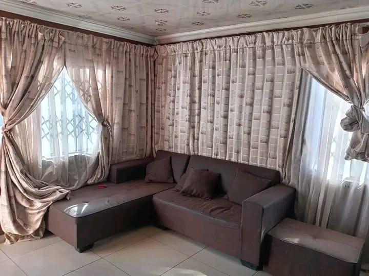 5 Bedroom Property for Sale in Protea Glen Gauteng