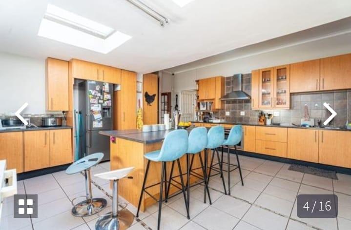 3 Bedroom Property for Sale in Vorna Valley Gauteng