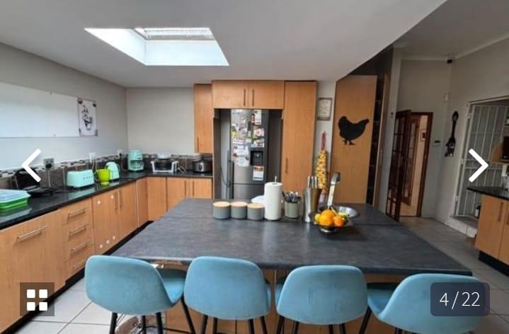 3 Bedroom Property for Sale in Vorna Valley Gauteng