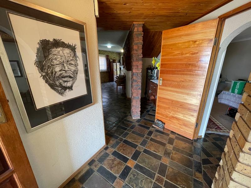 6 Bedroom Property for Sale in Rant En Dal Gauteng