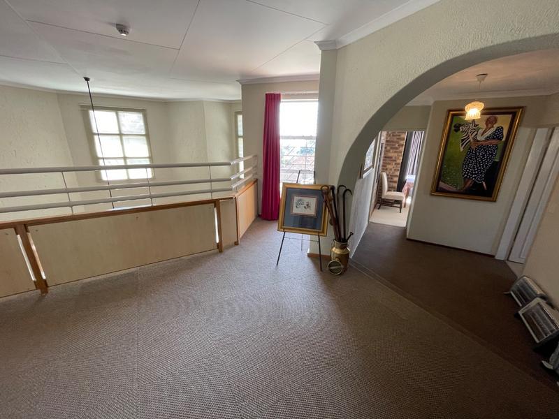 6 Bedroom Property for Sale in Rant En Dal Gauteng